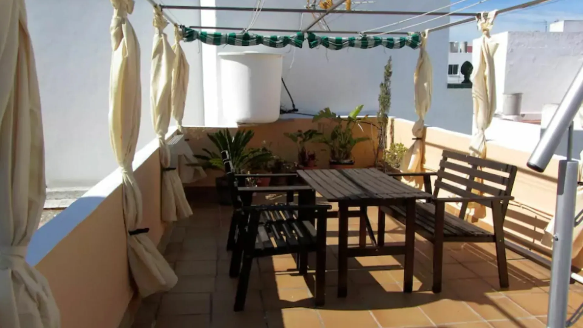 Apartment Flor House 104125 By Mo Rentals Conil De La Frontera